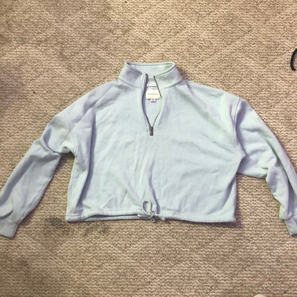 cropped zip sweatshirt American Eagle size M